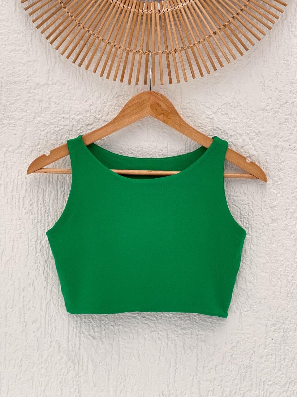 Cropped Aura Liso Verde Bandeira