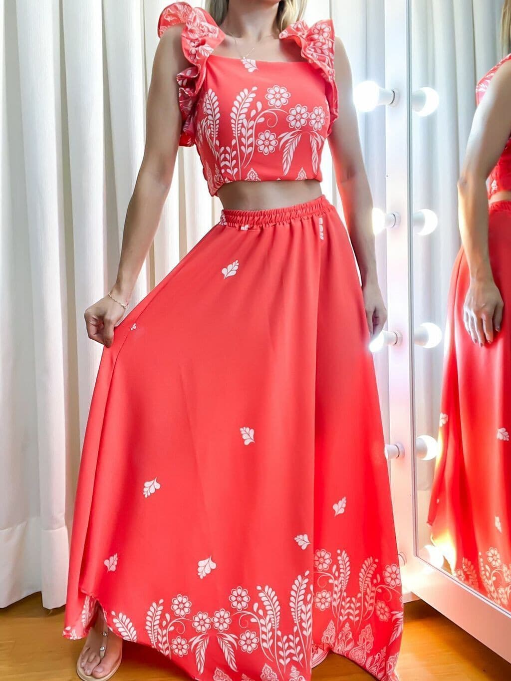 Conjunto Feminino Cropped Alça Babado e Saia Longa Estampado Charlene Ref. 1172