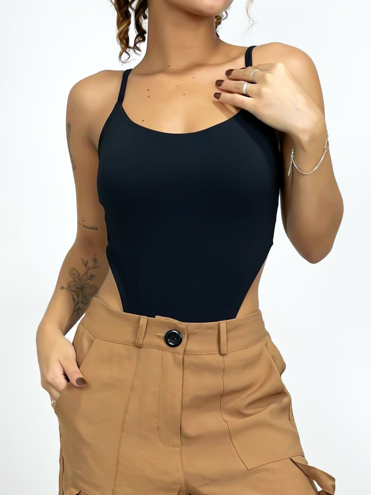 Body Feminino em Suplex Cavado de Alça Sabrina Ref. 1481