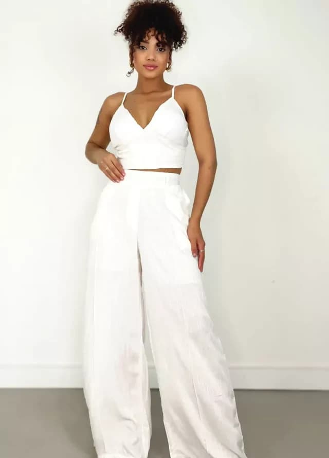 Conjunto Feminino em Viscolinho Calça Pantalona e Cropped de Alça Manu Ref. 1305