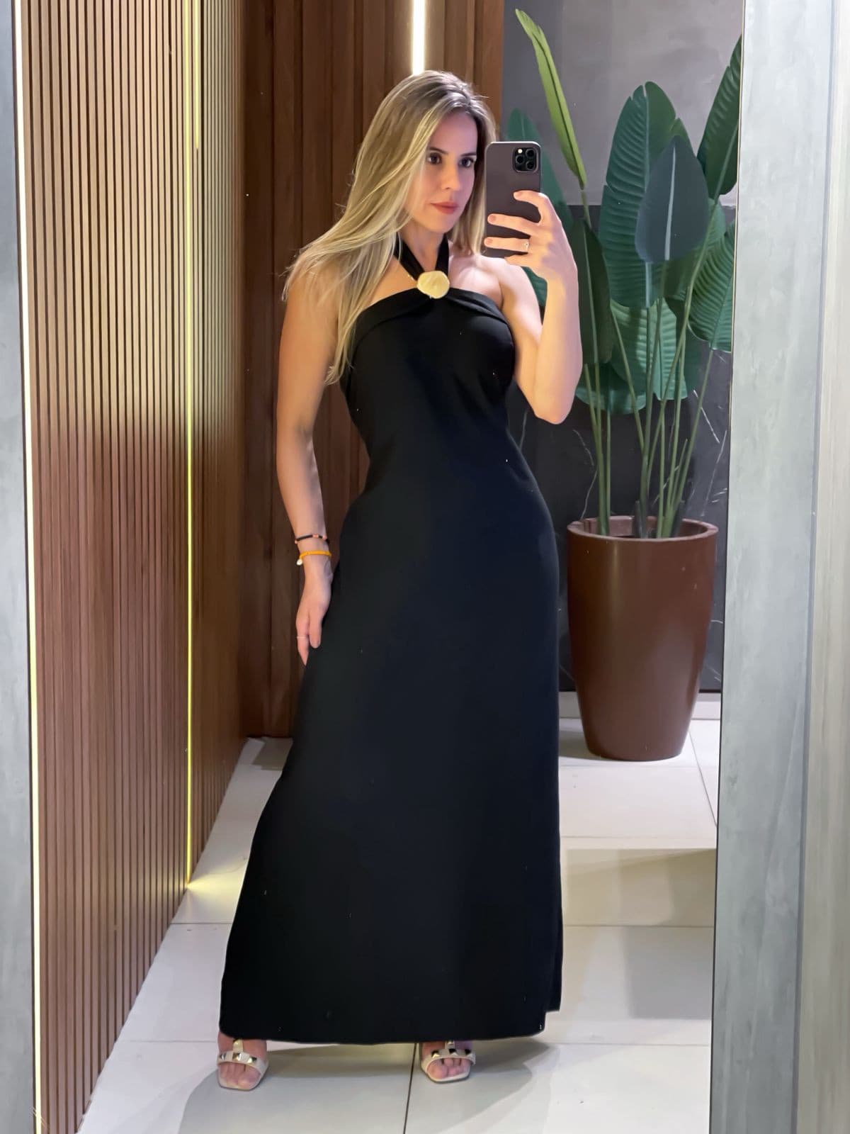 Vestido Longo em Alfaiataria Sensoriale com Amarração e Pedraria Muriel Ref. 175