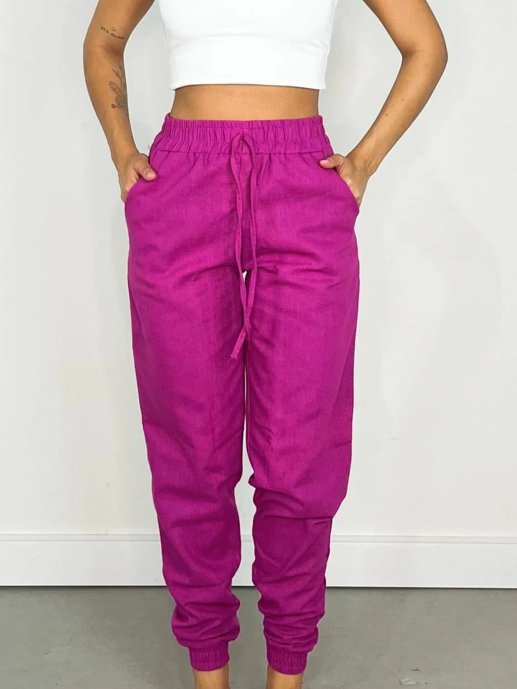 Calça Feminina Linho Jogger Sabrina Ref. 229